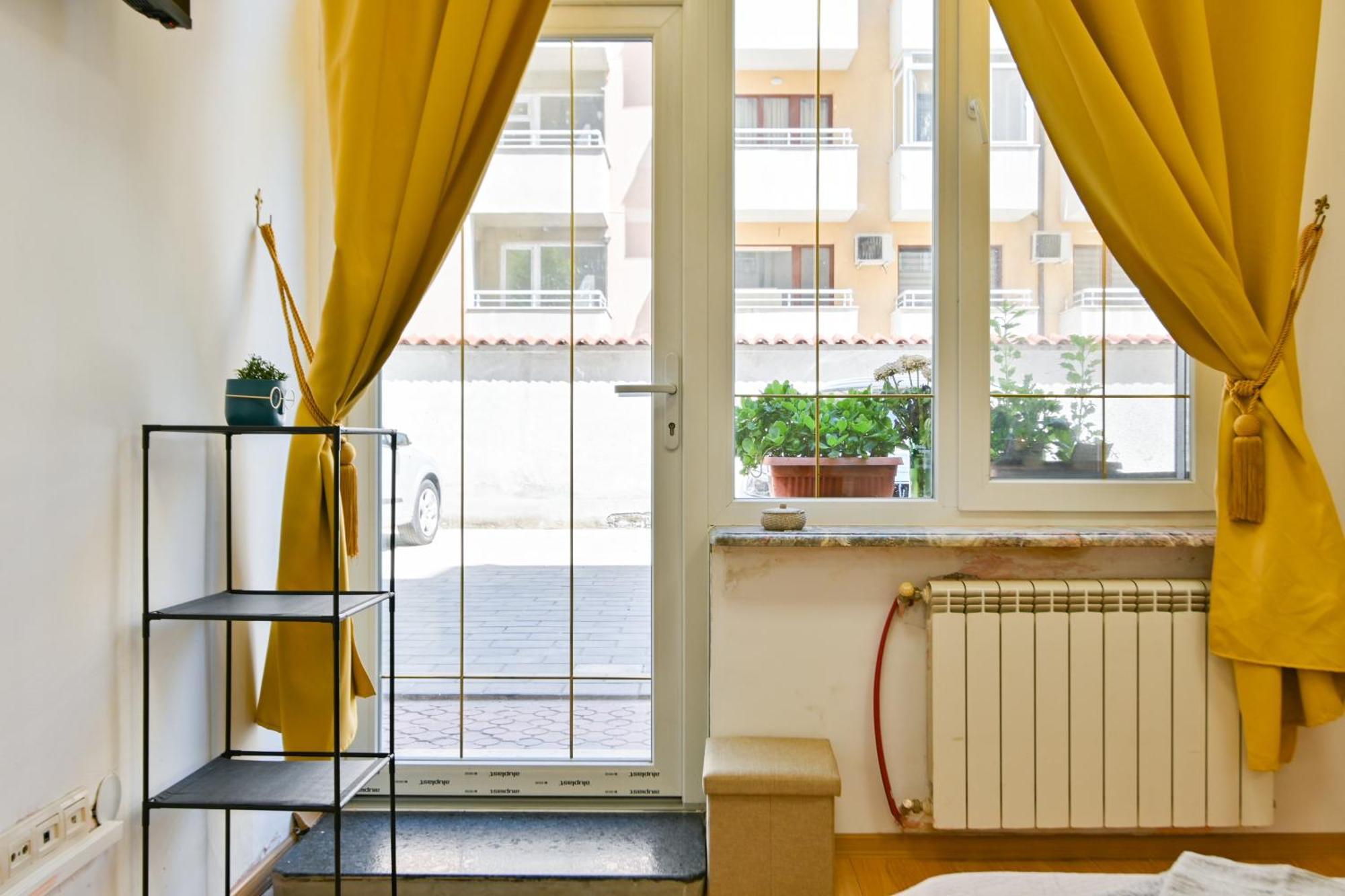 Cozy Apartment In Central Sofia Extérieur photo